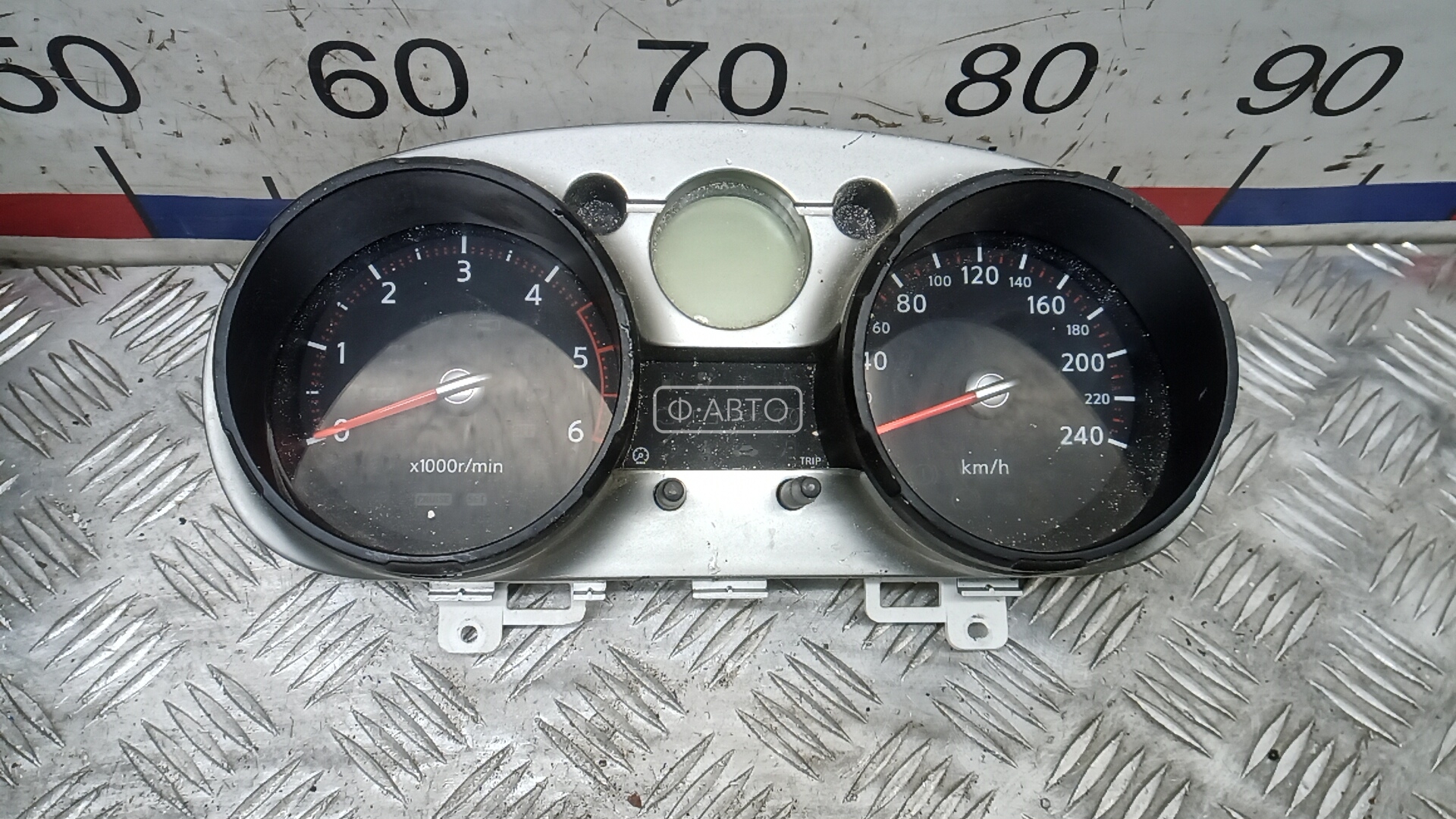 Щиток приборов