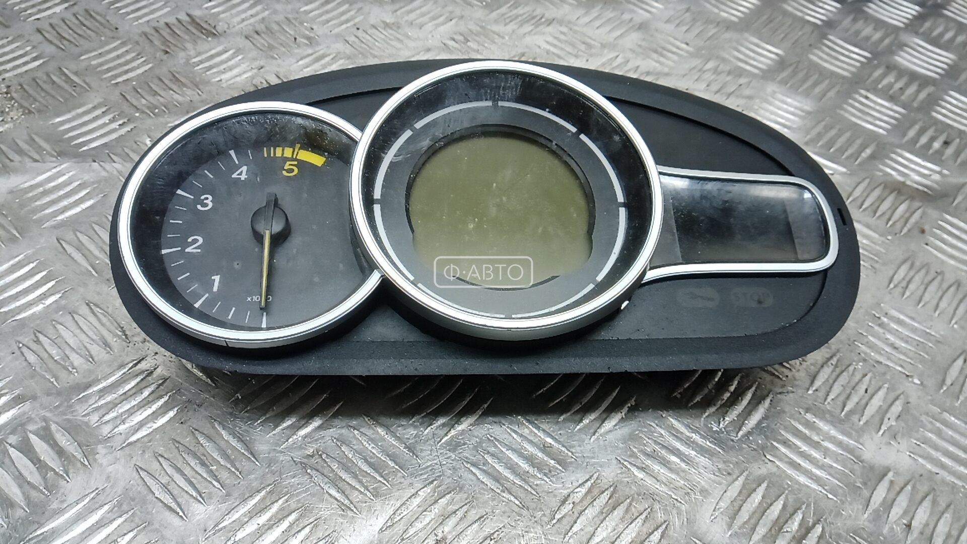 Щиток приборов