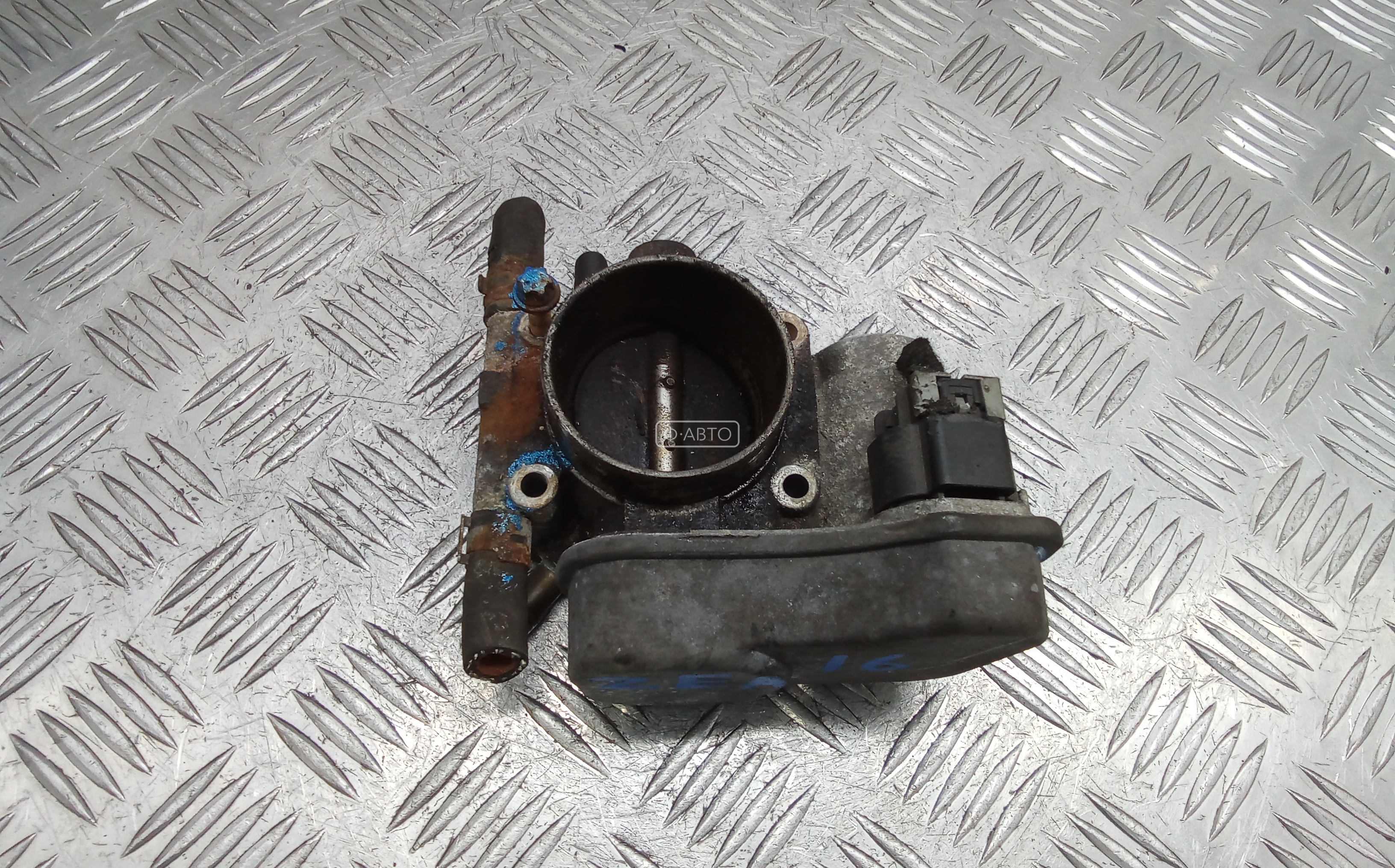 Дроссельная заслонка бензиновая