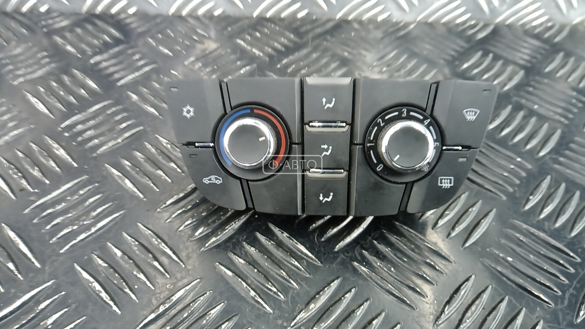 Блок управления печки и климат-контроля