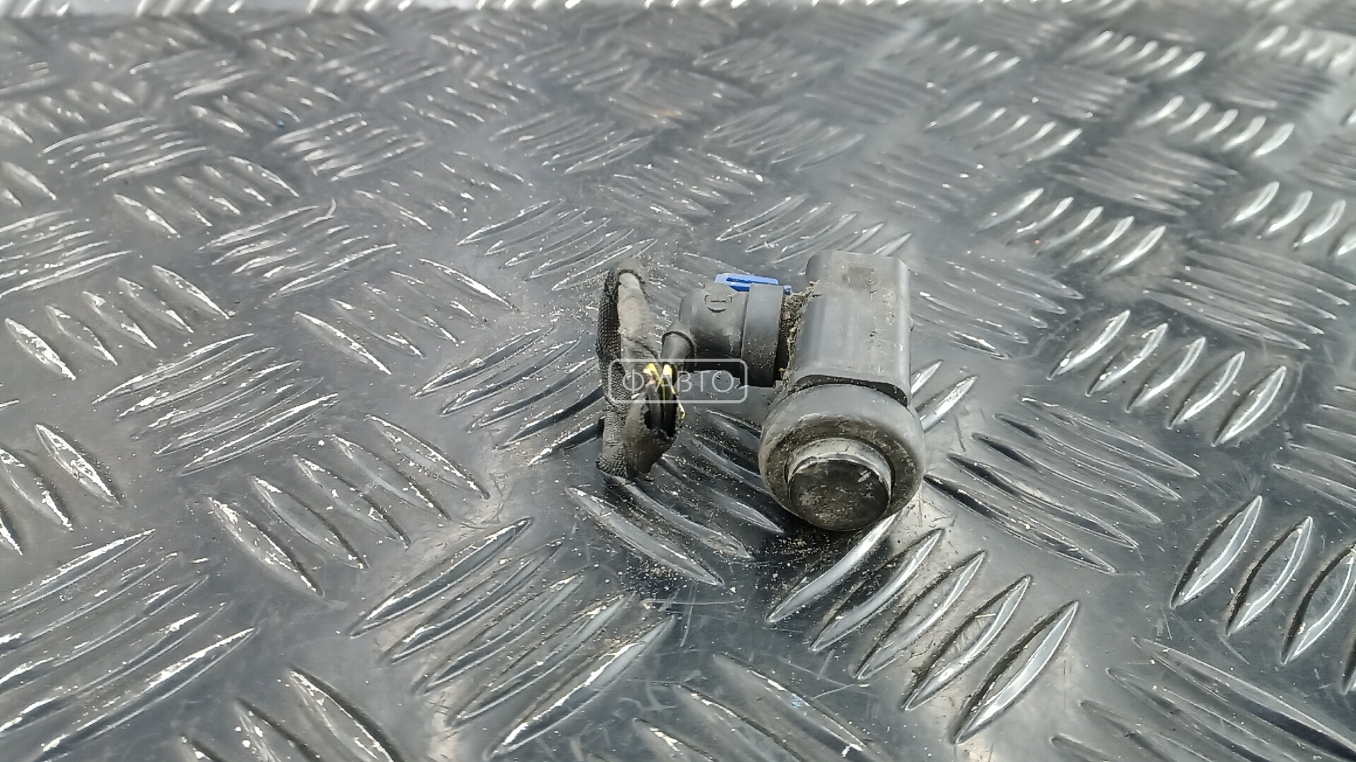 Парктроник задний