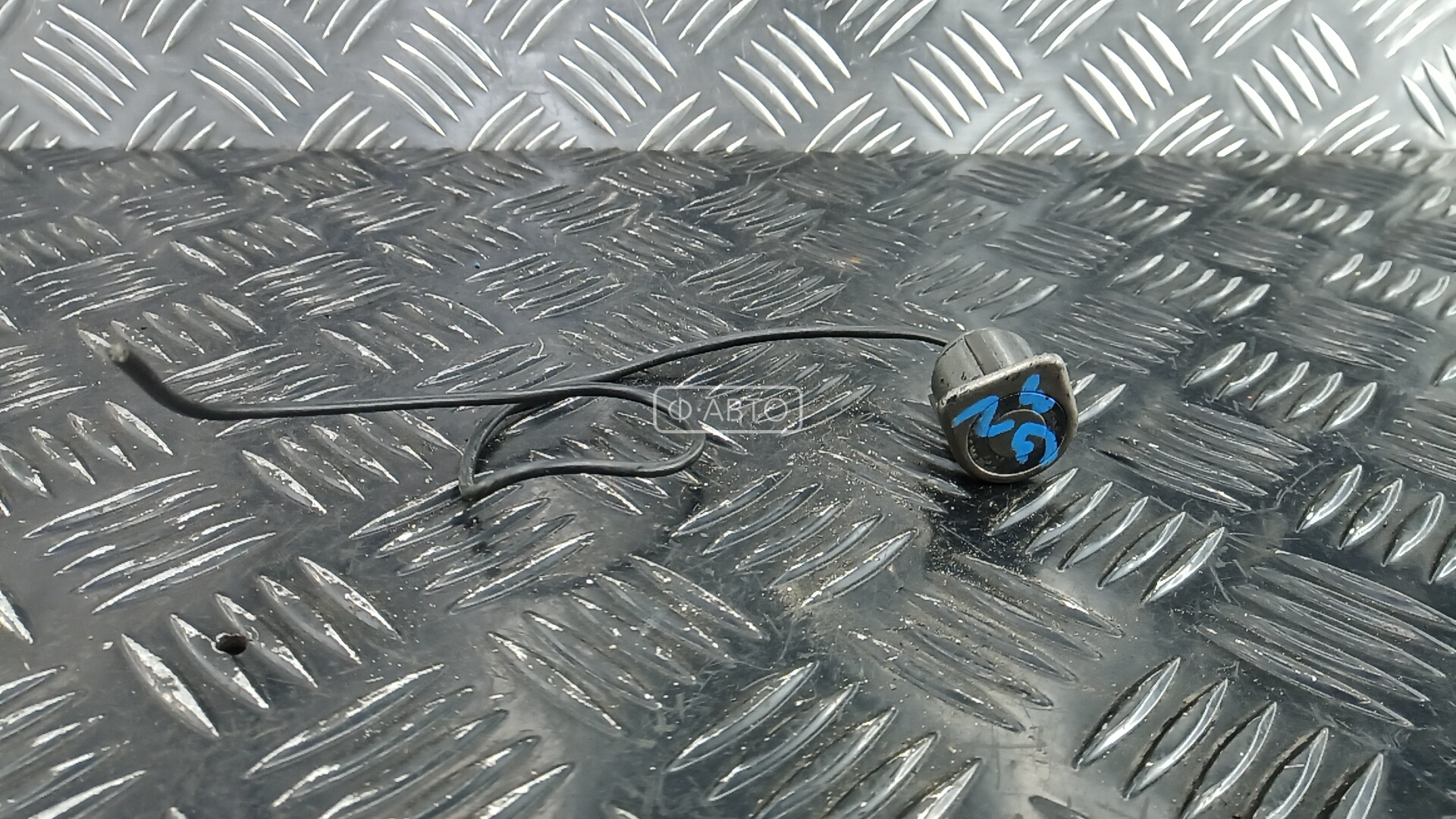 Парктроник задний