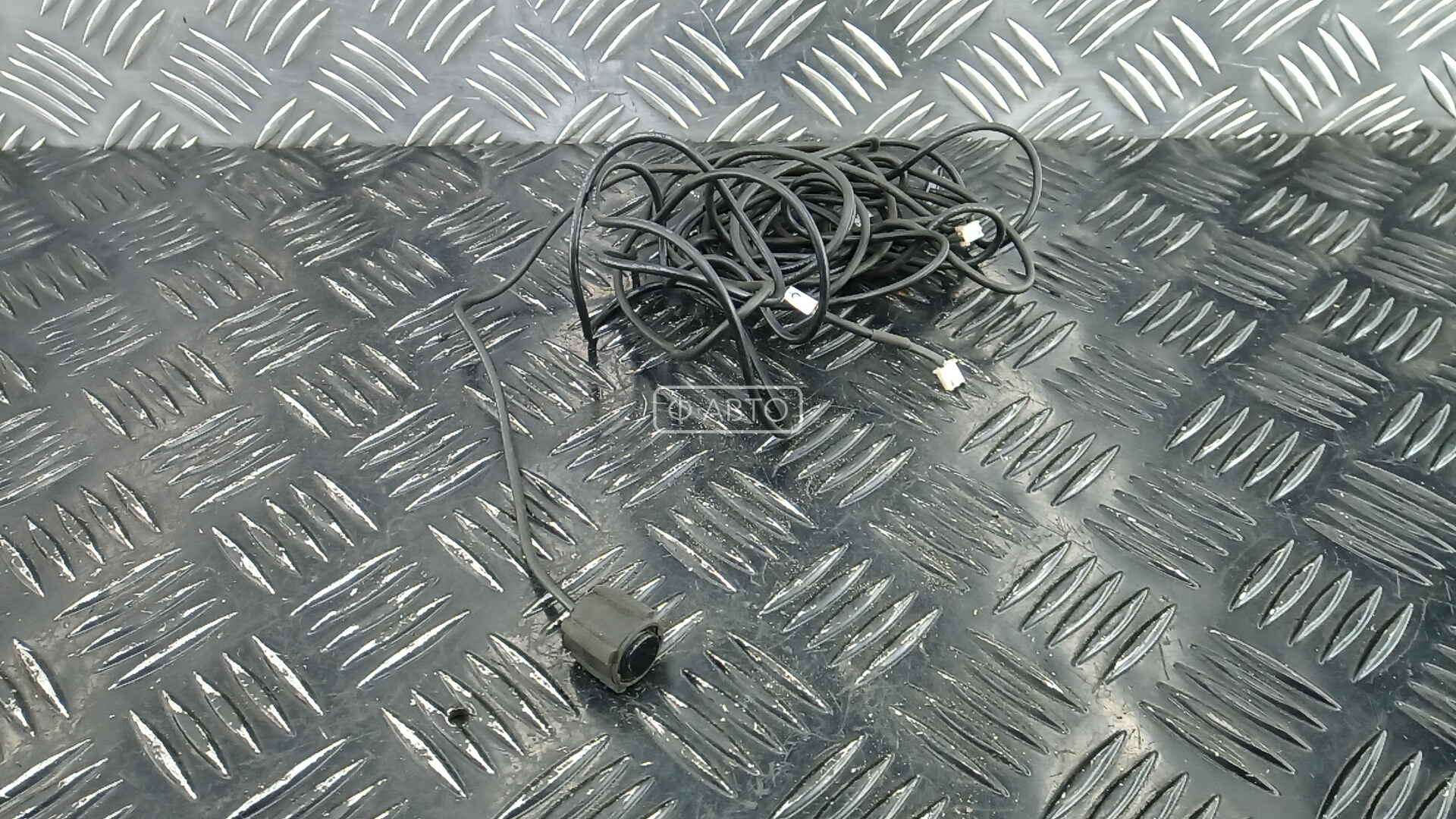 Парктроник задний