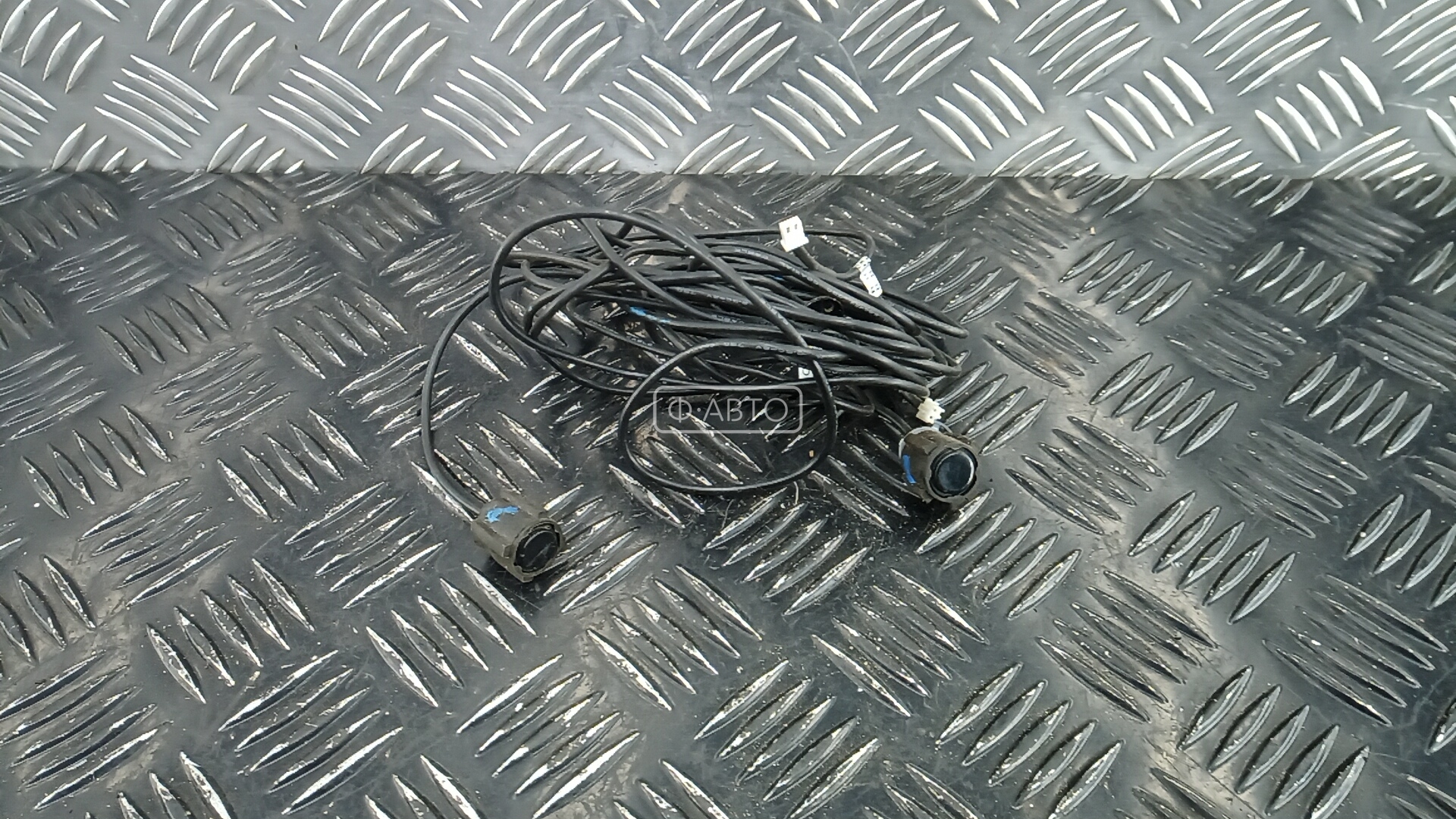 Парктроник задний