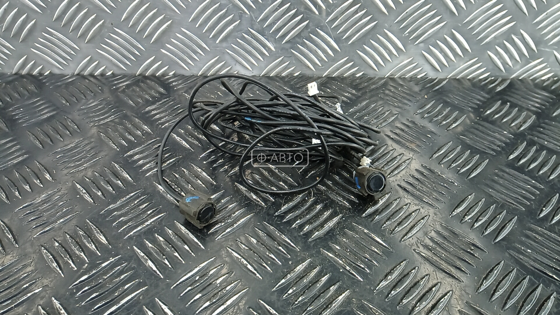 Парктроник задний