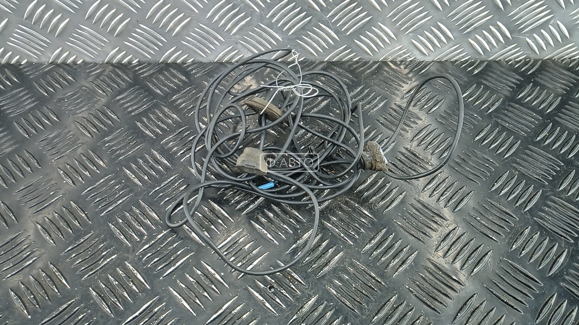 Парктроник задний