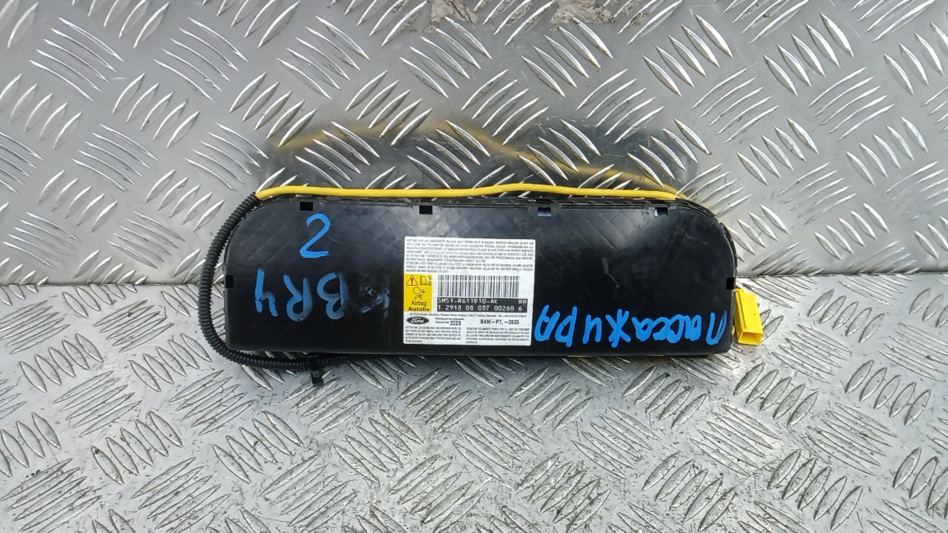 Подушка безопасности пассажира