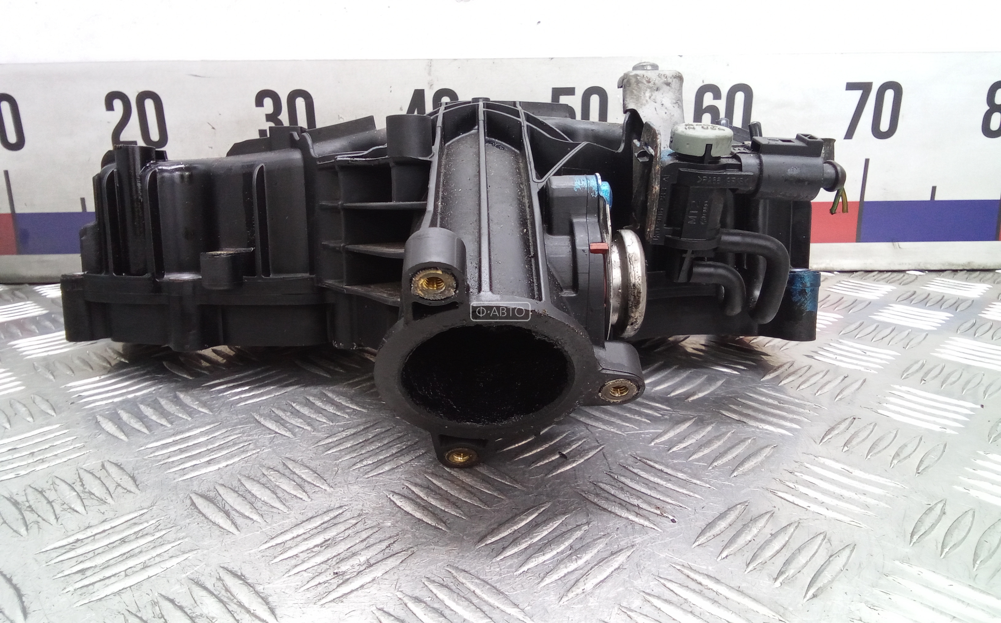 Впускной коллектор дизельный