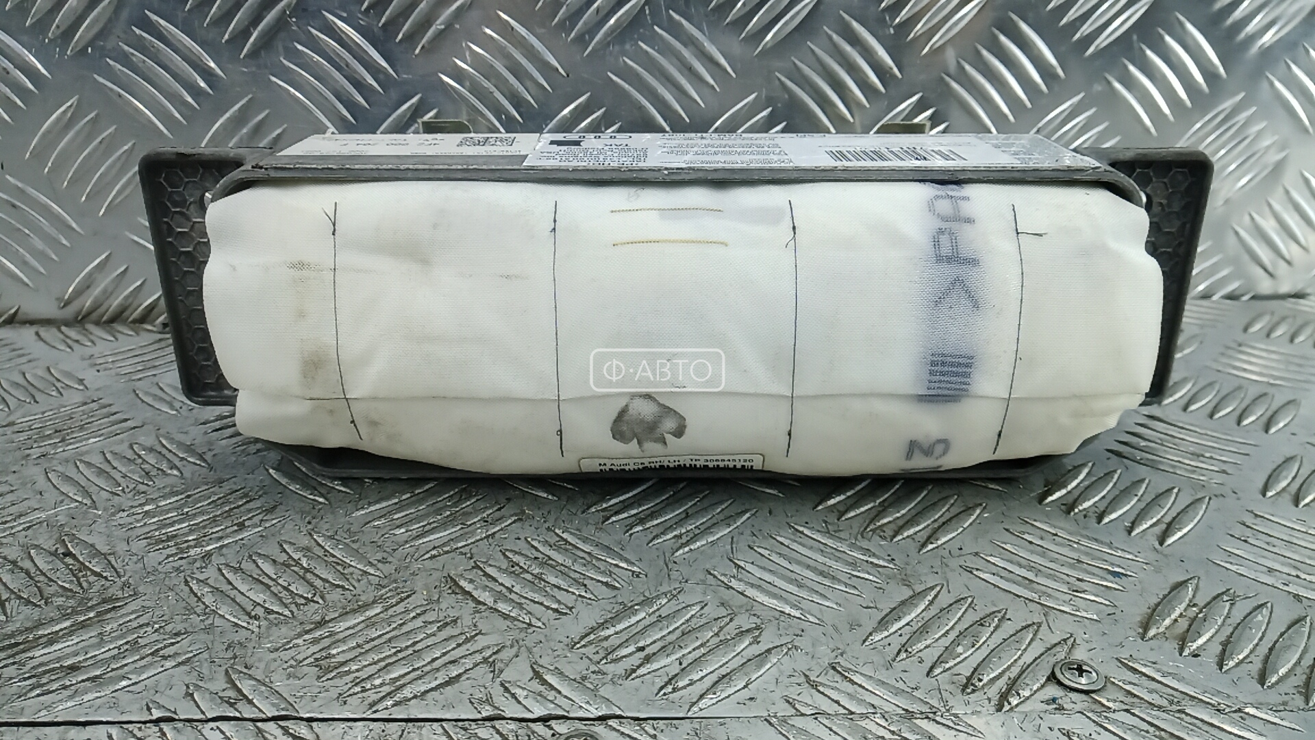 Подушка безопасности пассажира