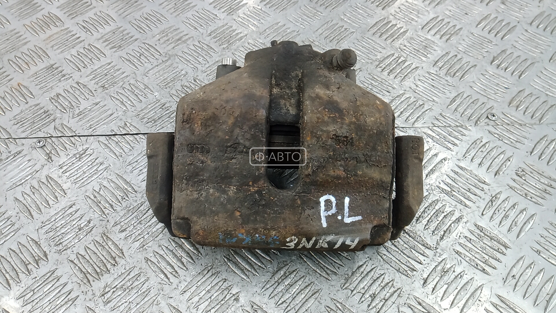 Суппорт тормозной передний левый