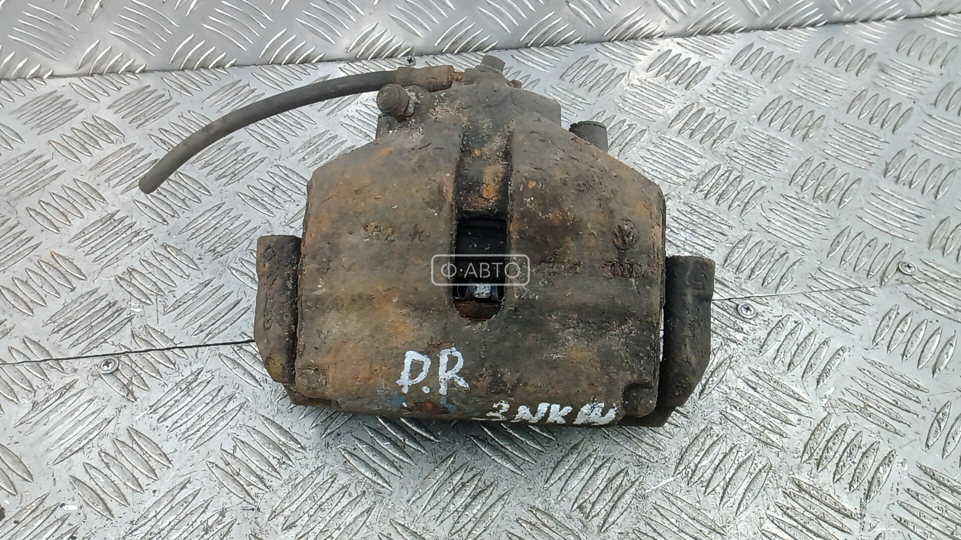 Суппорт тормозной передний правый