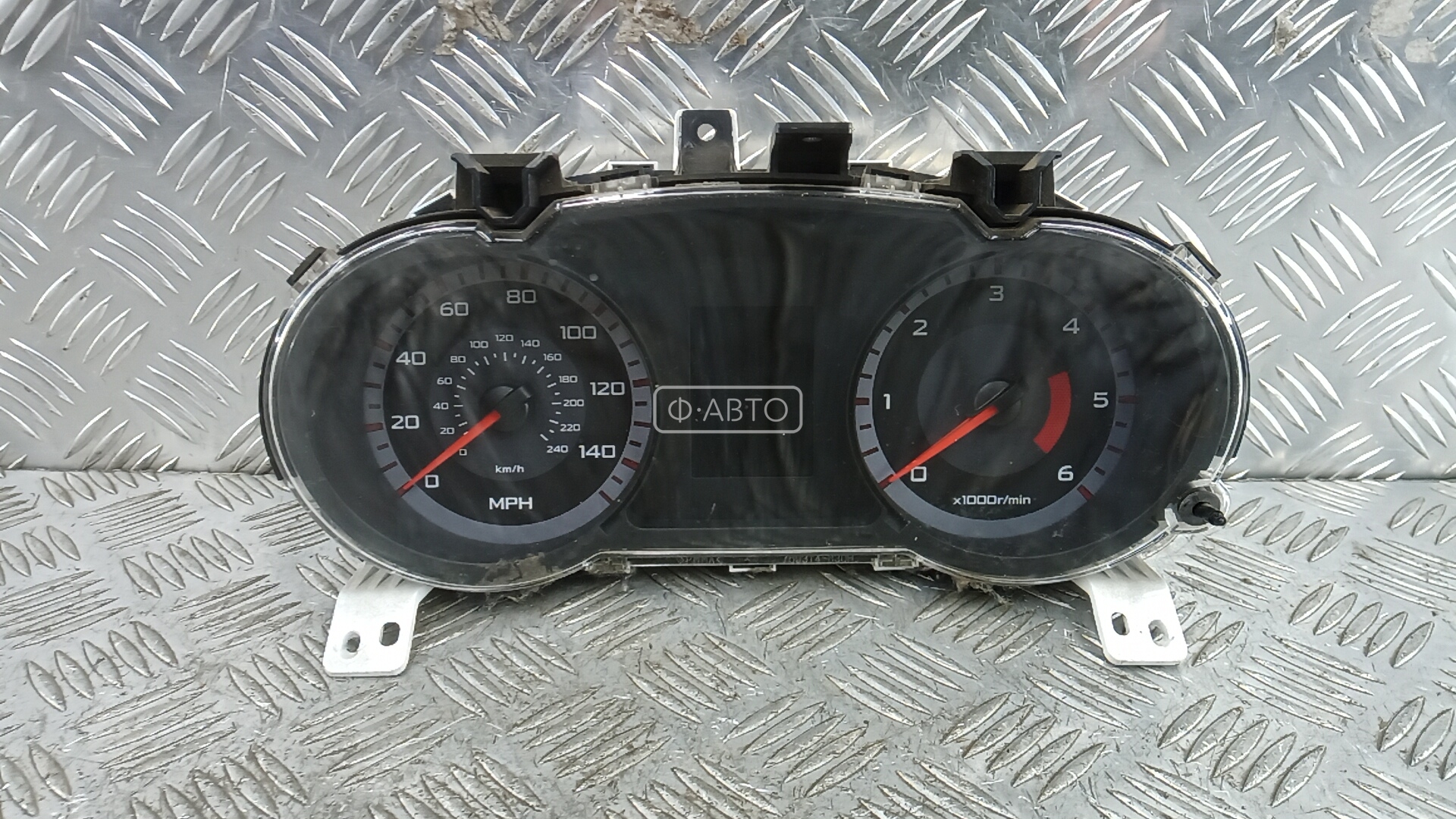 Щиток приборов