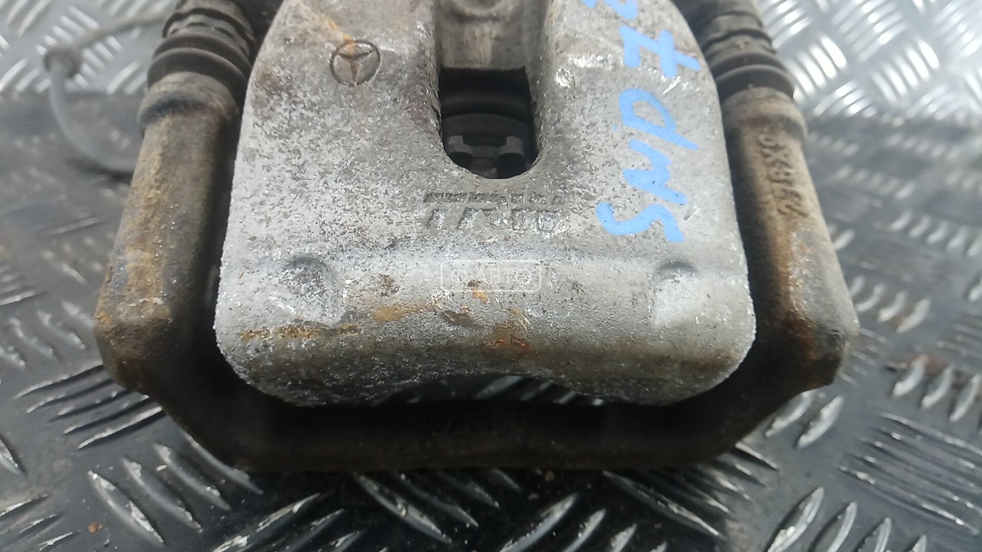 Суппорт тормозной задний левый