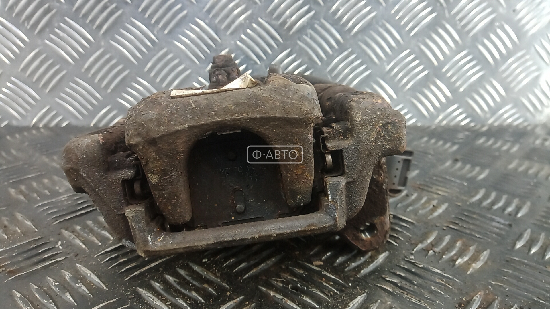 Суппорт тормозной задний правый