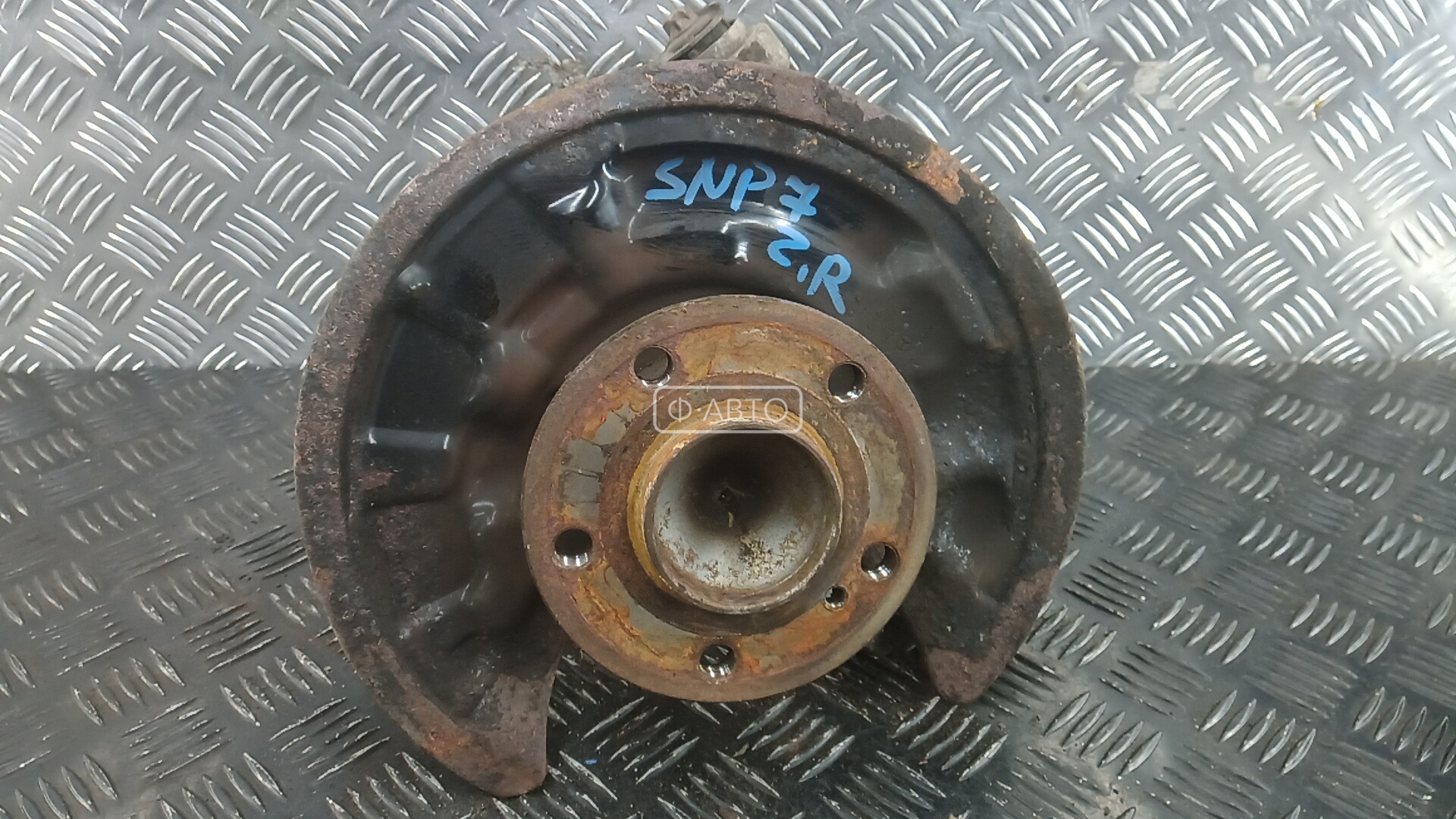 Ступица задняя правая