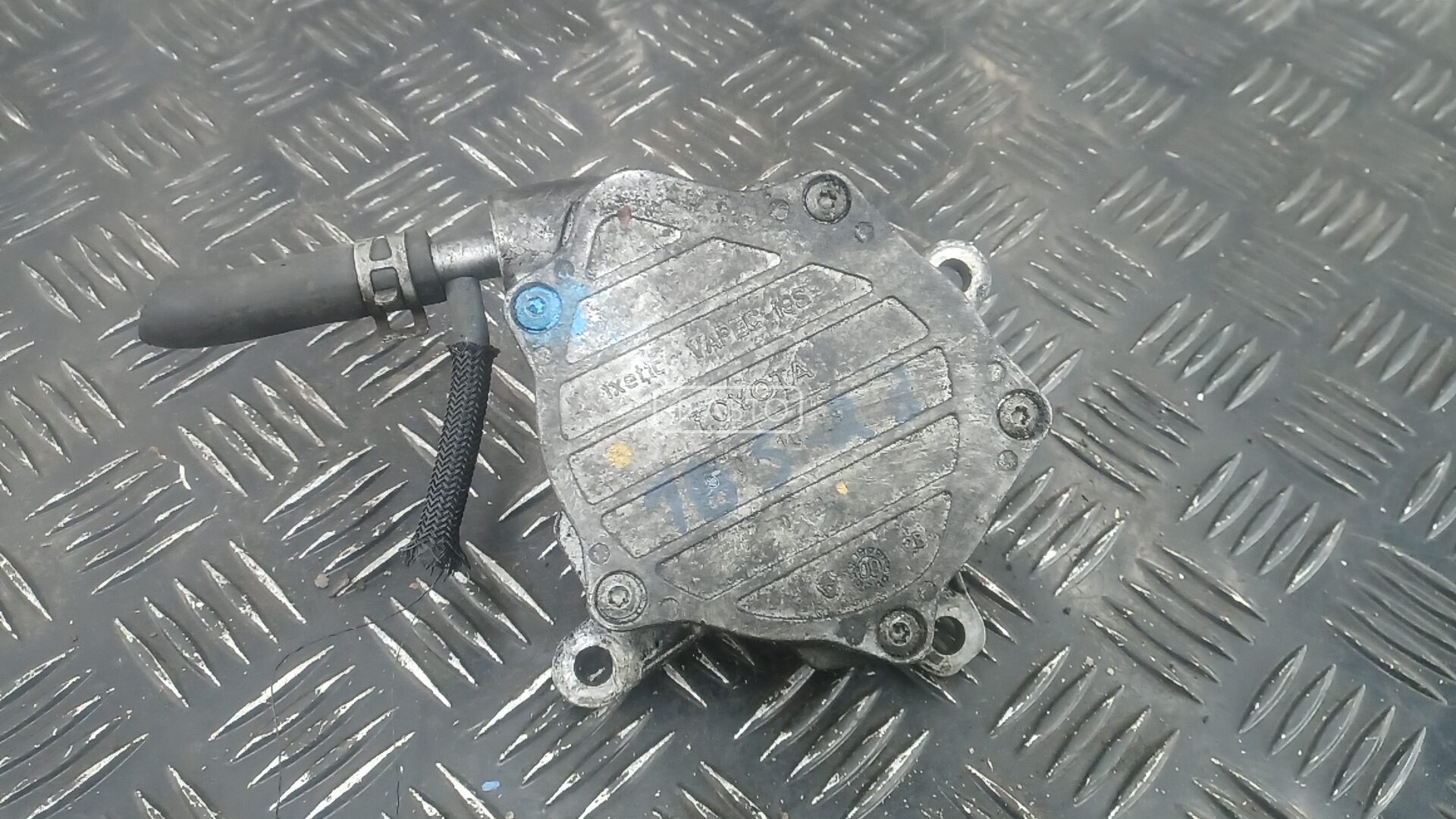 Насос вакуумный