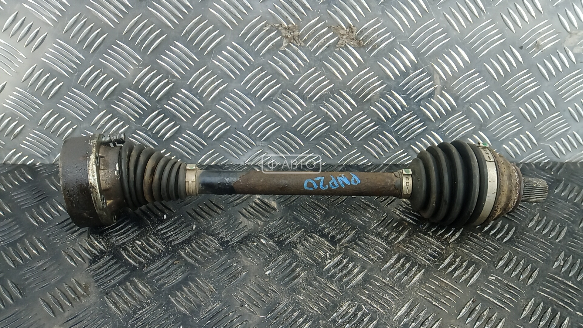 Привод передний левый