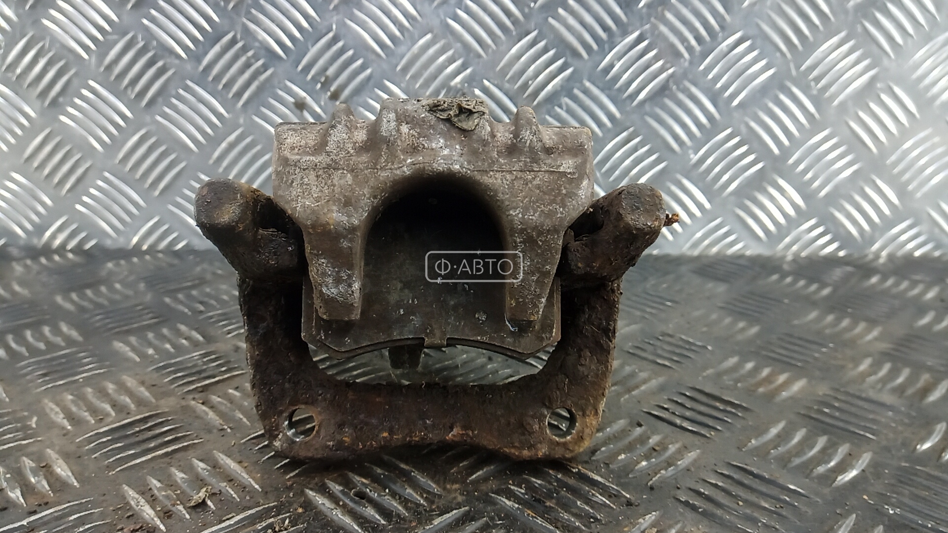 Суппорт тормозной задний правый