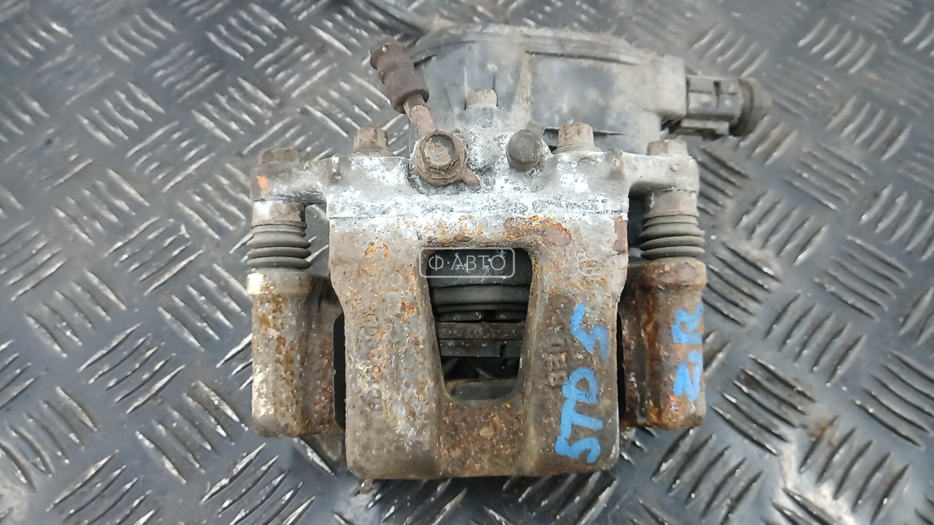 Суппорт тормозной задний правый