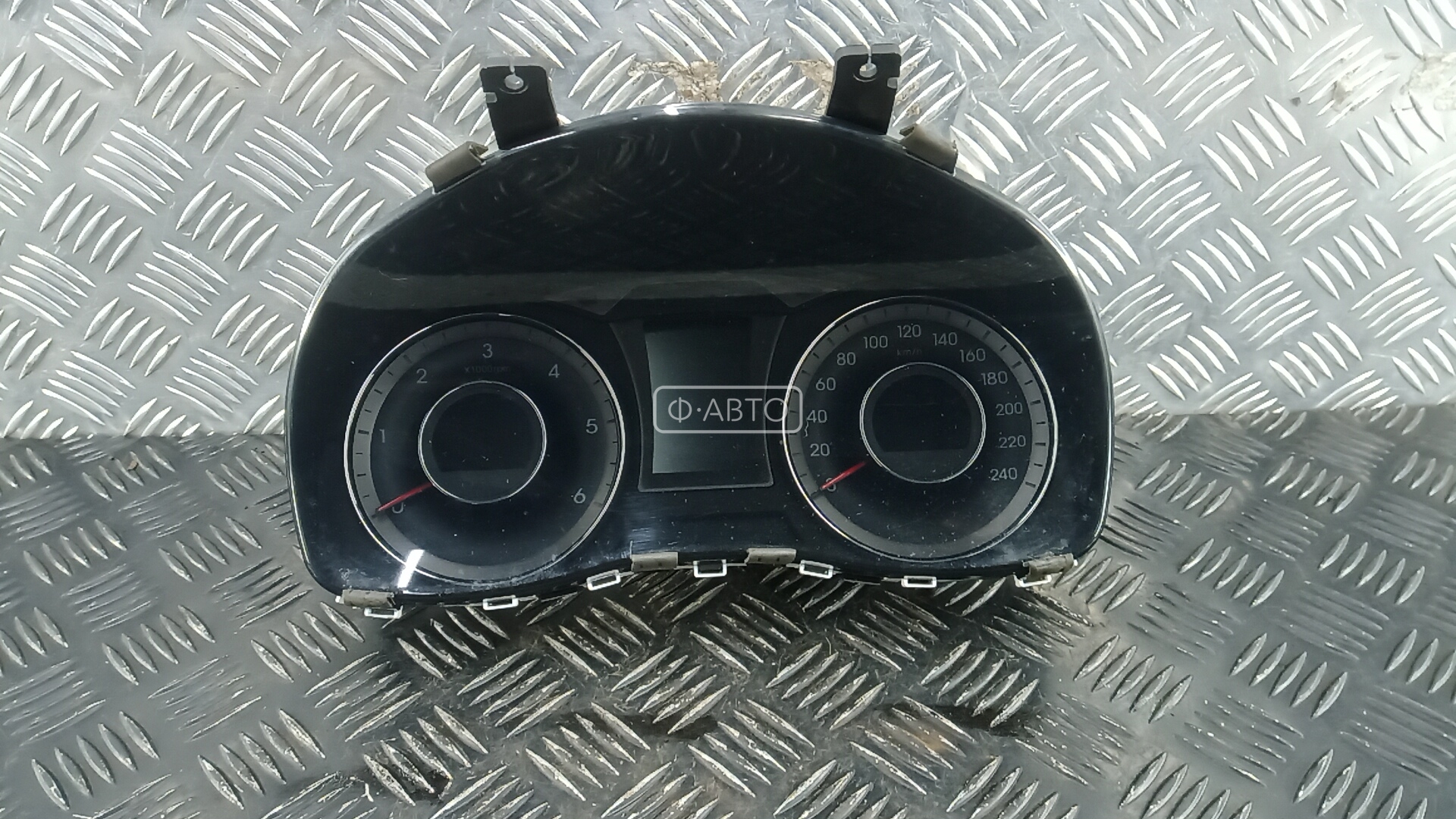 Щиток приборов