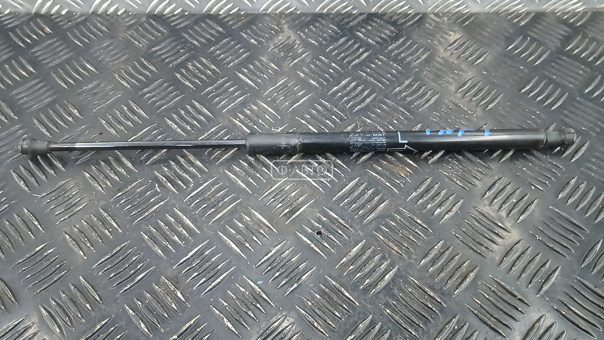 Амортизатор 3-5 двери