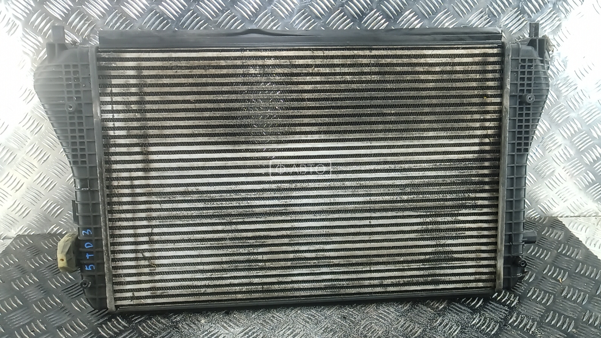 Радиатор интеркулера