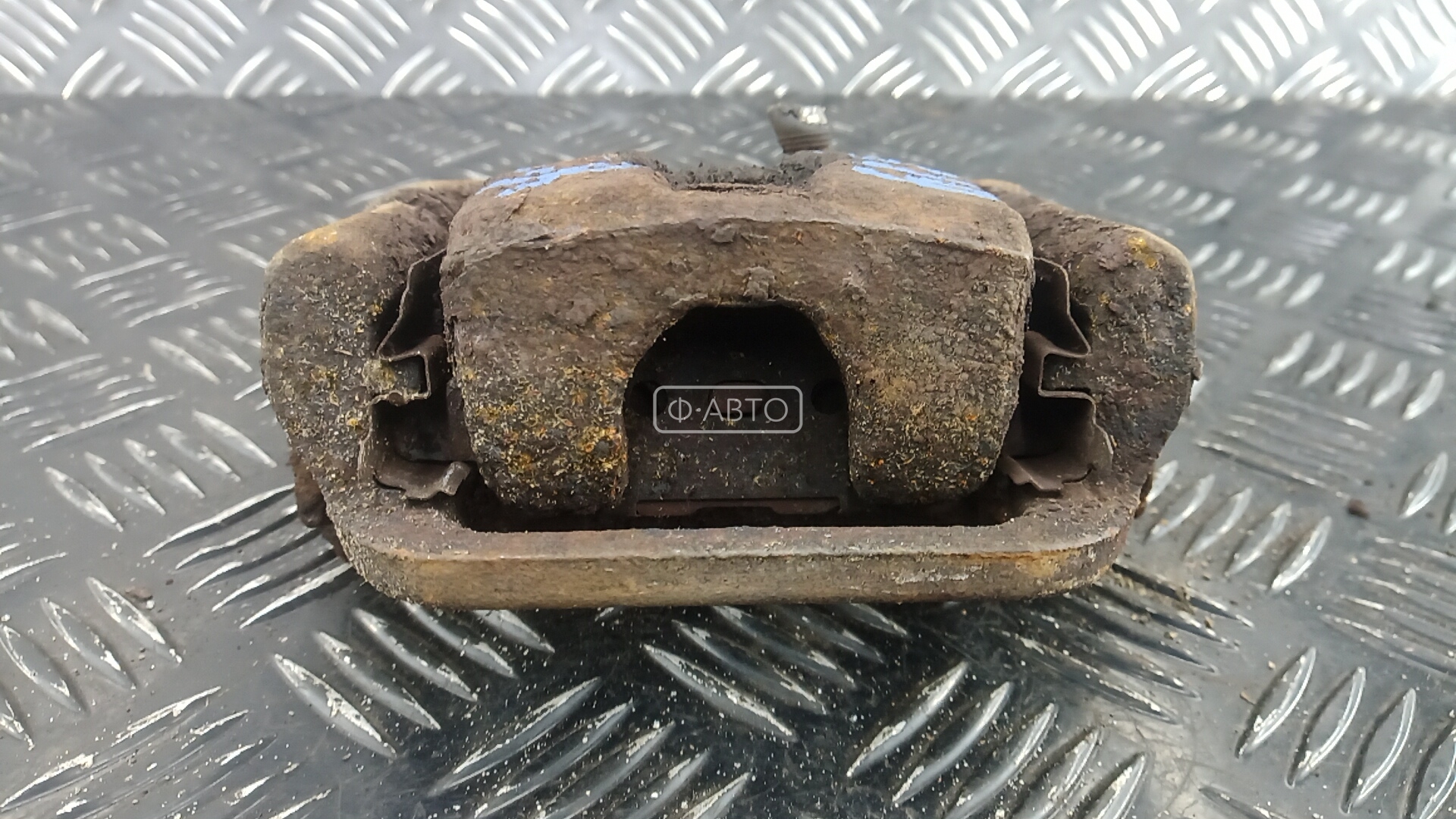 Суппорт тормозной задний правый