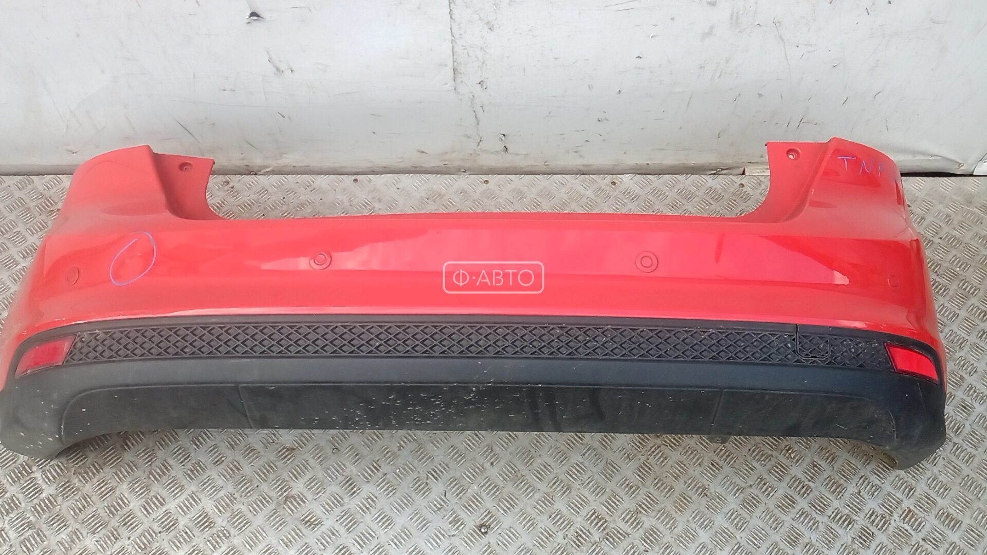 Бампер задний