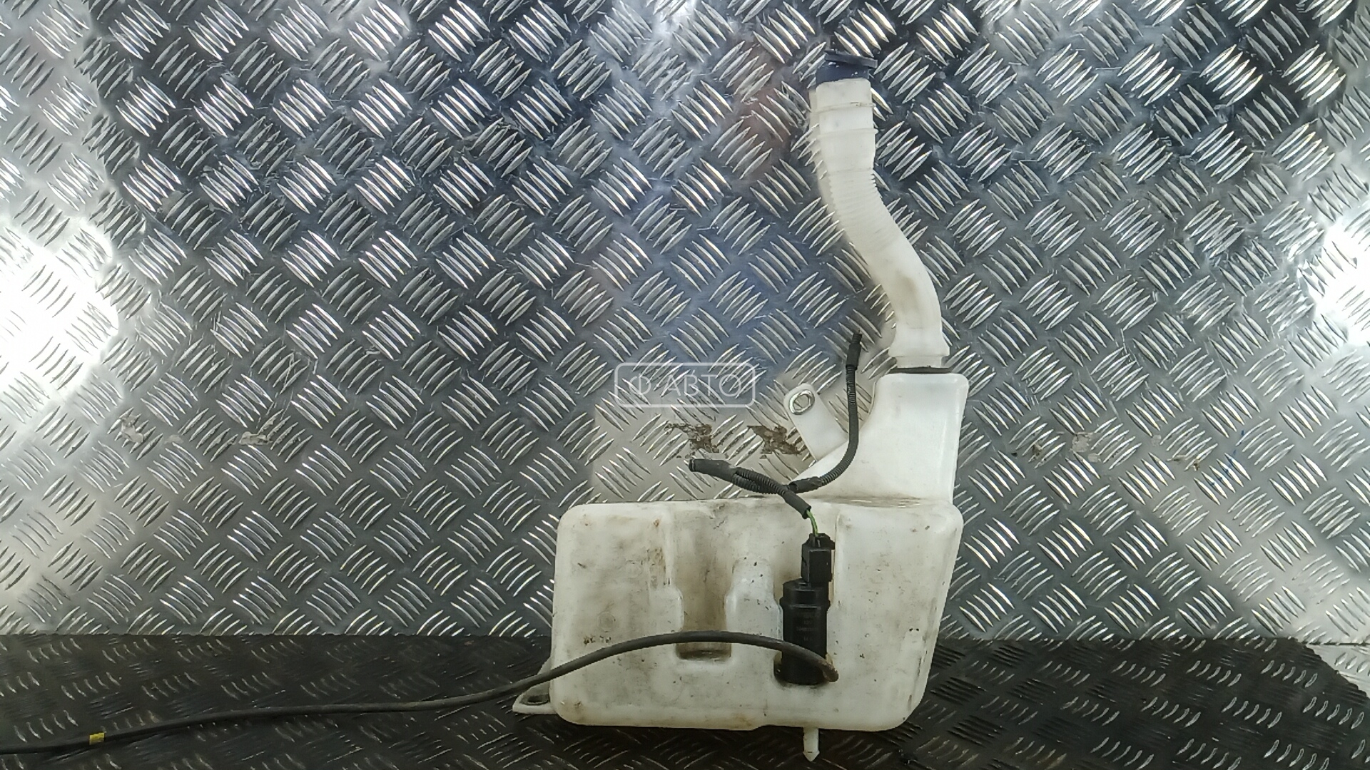 Бачок омывателя