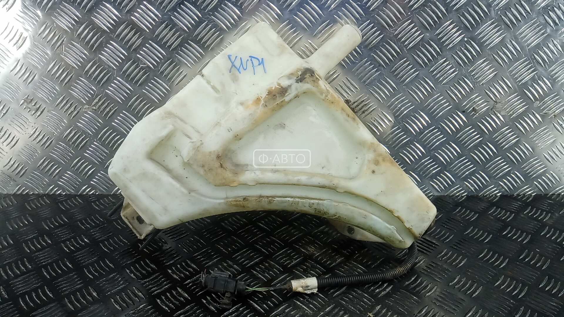 Бачок омывателя