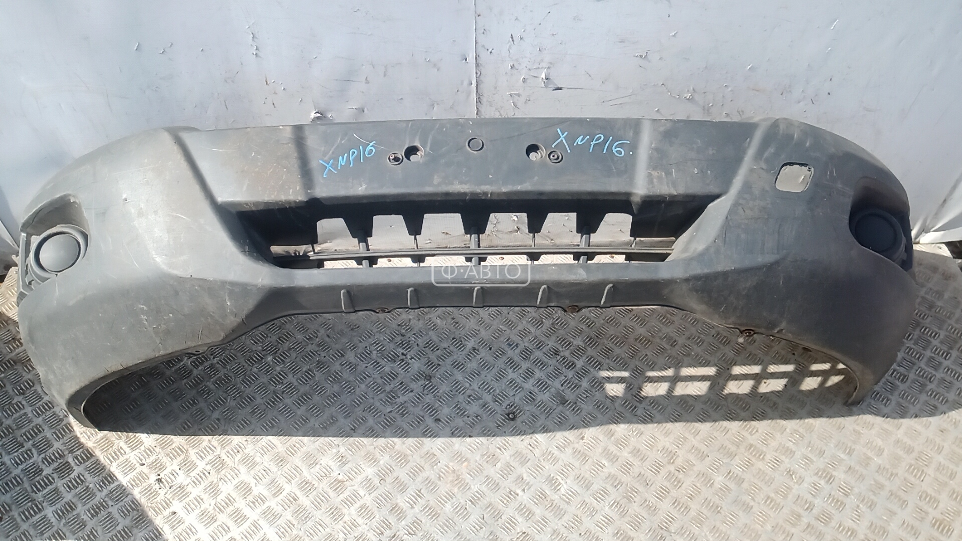 Бампер передний