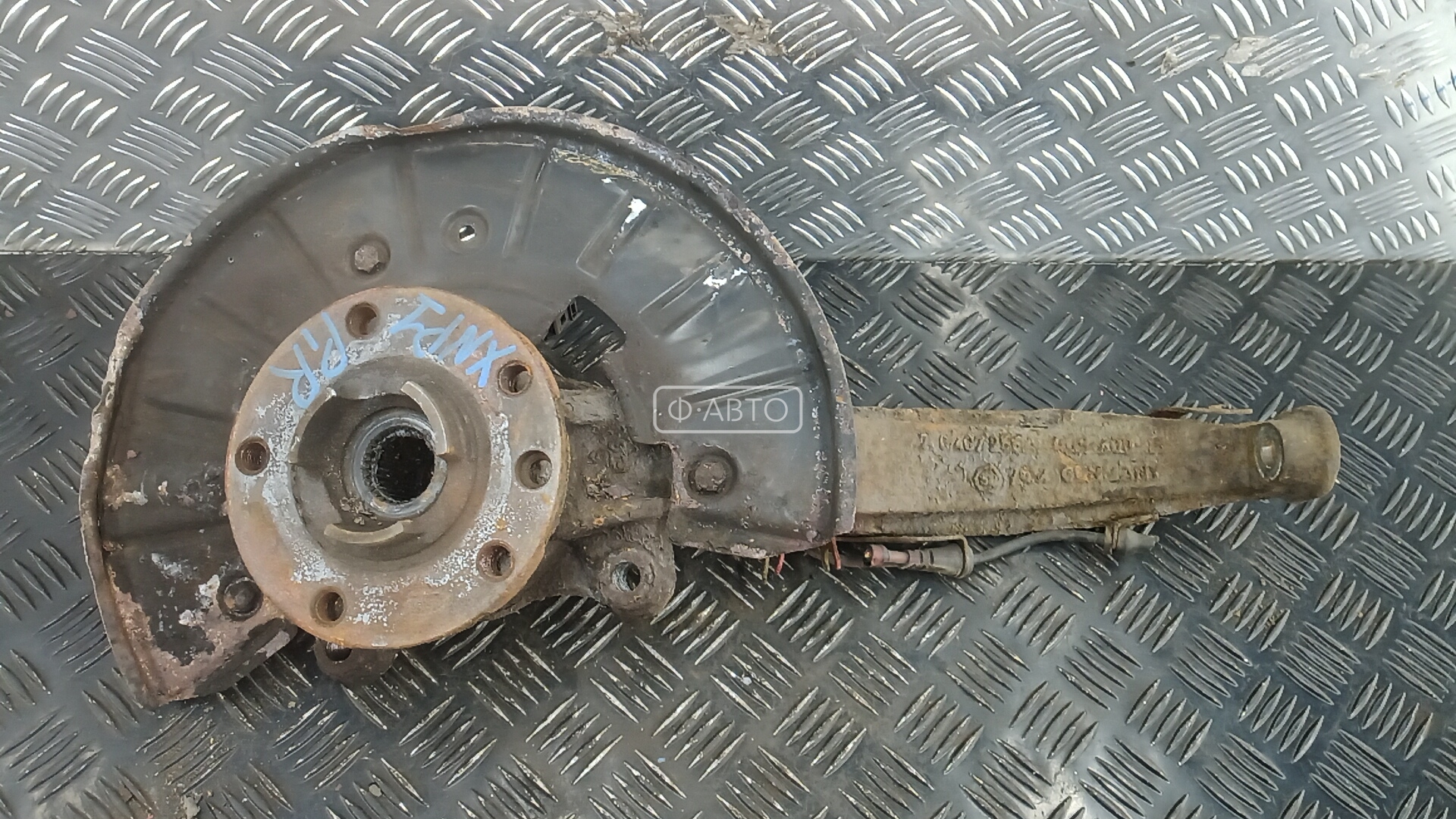 Ступица передняя правая