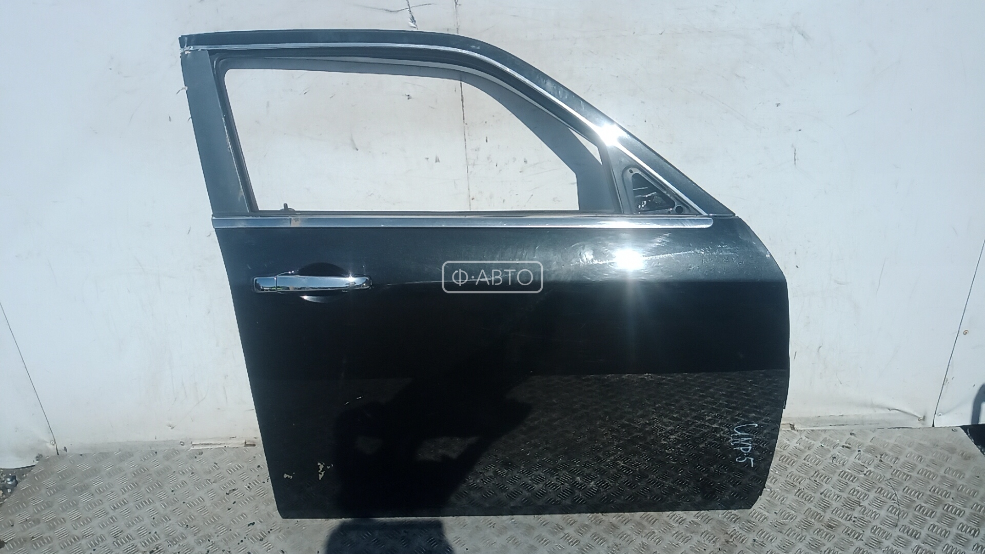 Дверь передняя правая