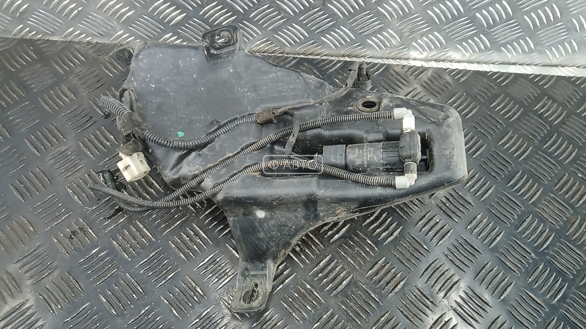 Бачок омывателя