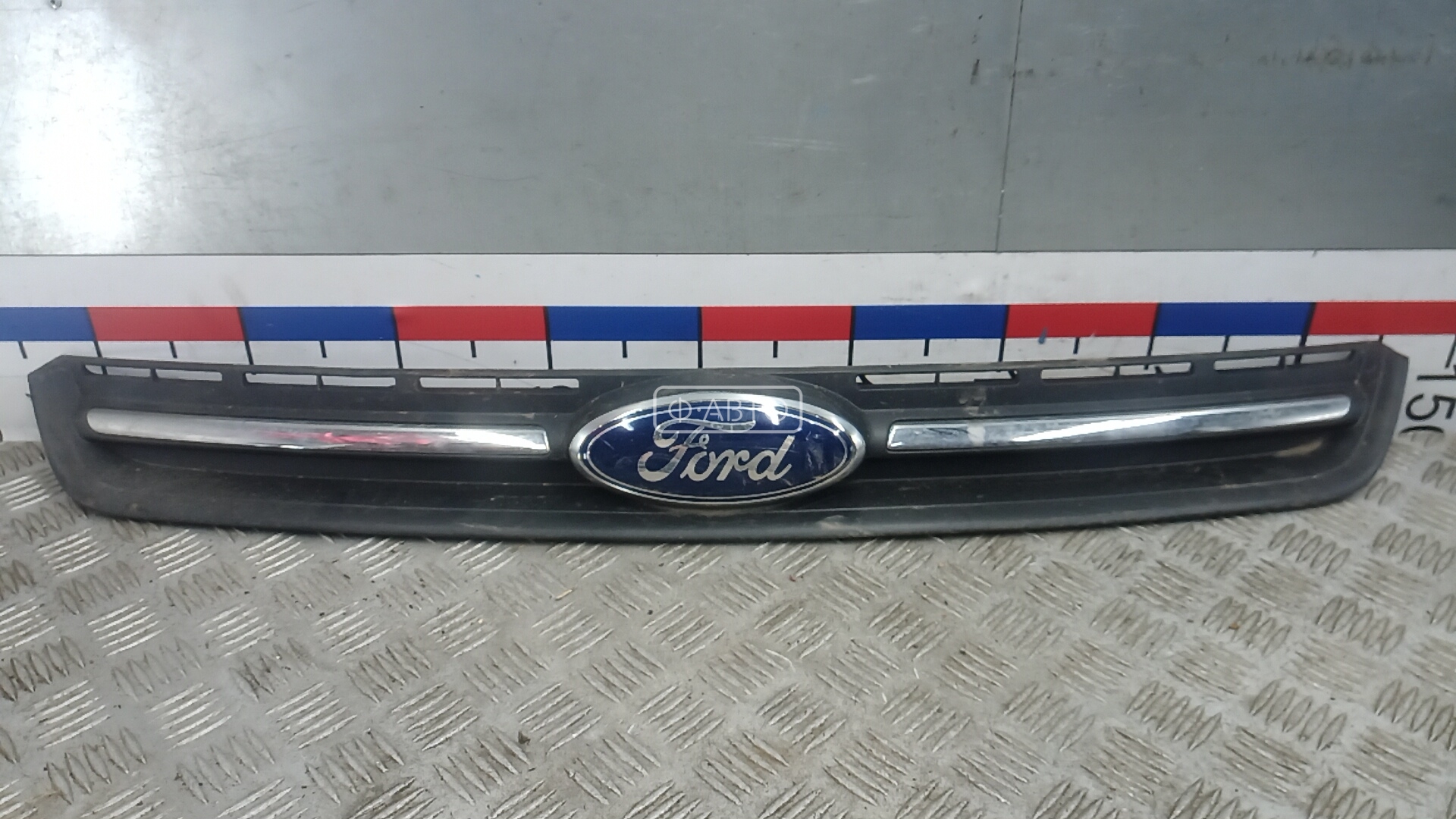 Решетка радиатора