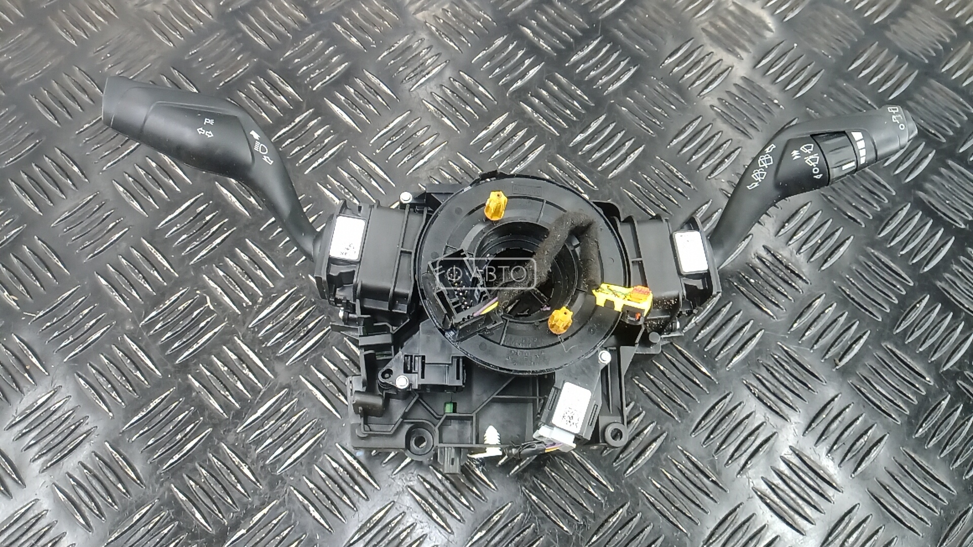 Переключатель поворотов и дворников (стрекоза)