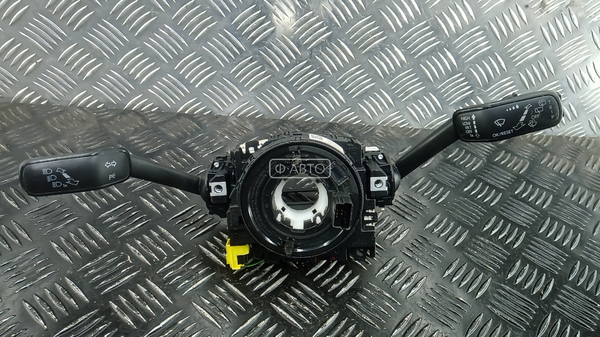 Переключатель поворотов и дворников (стрекоза)