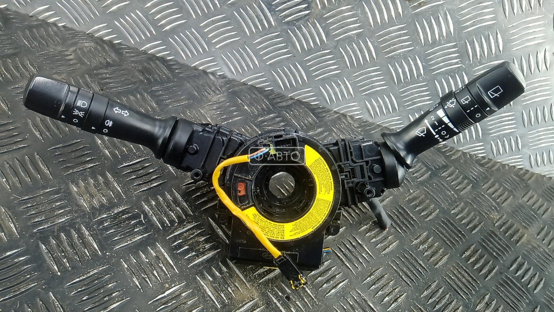 Переключатель поворотов и дворников (стрекоза)