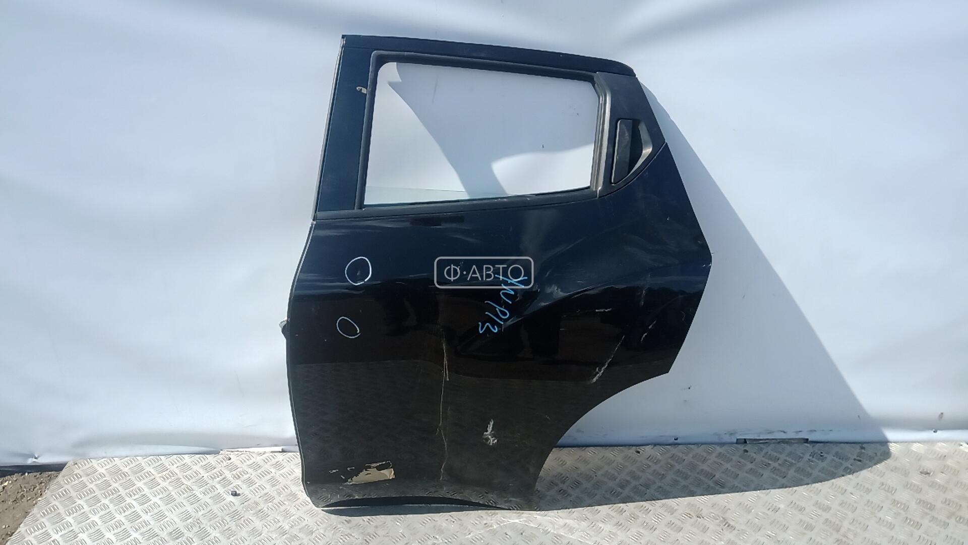 Дверь задняя левая