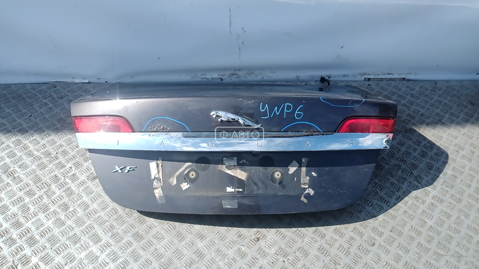 Крышка багажника