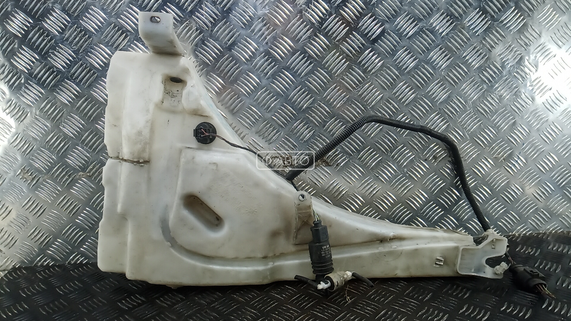 Бачок омывателя