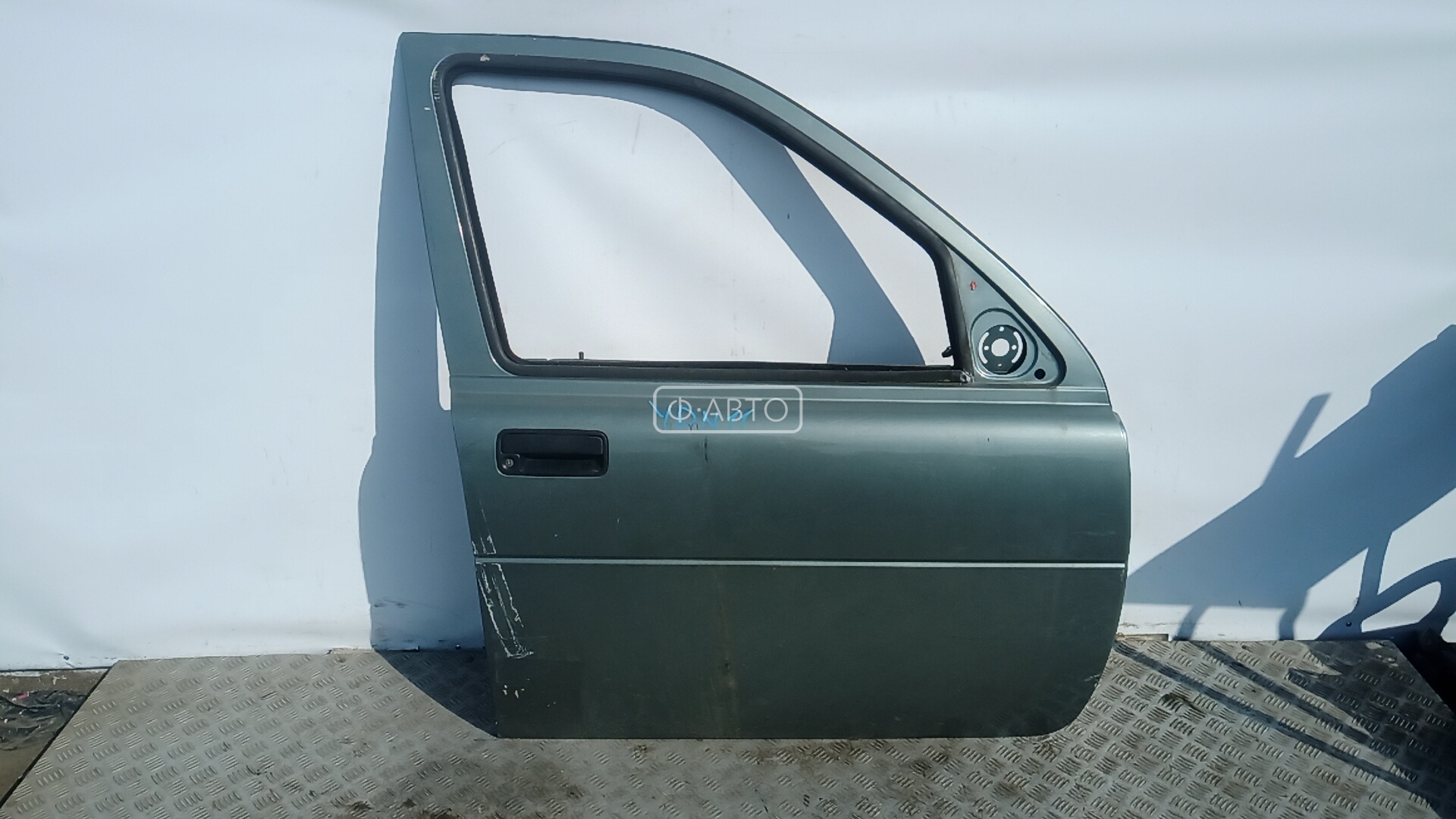 Дверь передняя правая