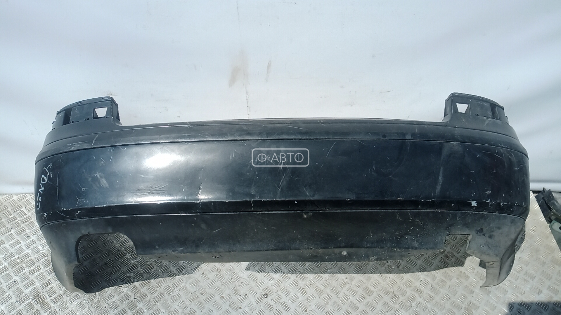 Бампер задний