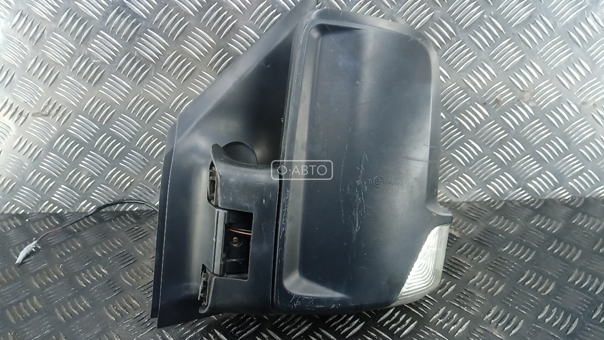 Зеркало наружное левое