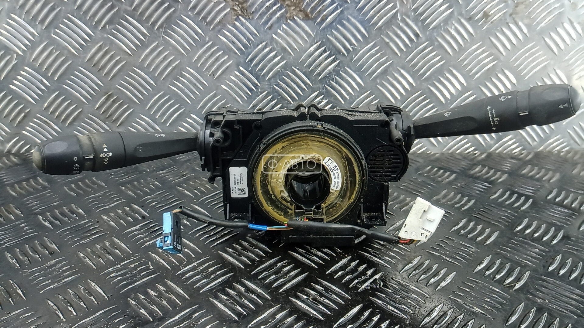 Переключатель поворотов и дворников (стрекоза)