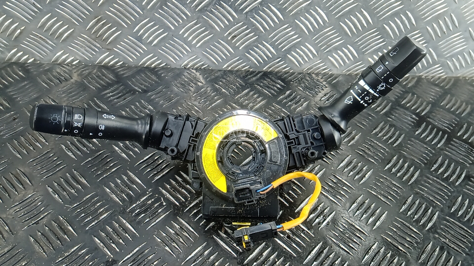 Переключатель поворотов и дворников (стрекоза)