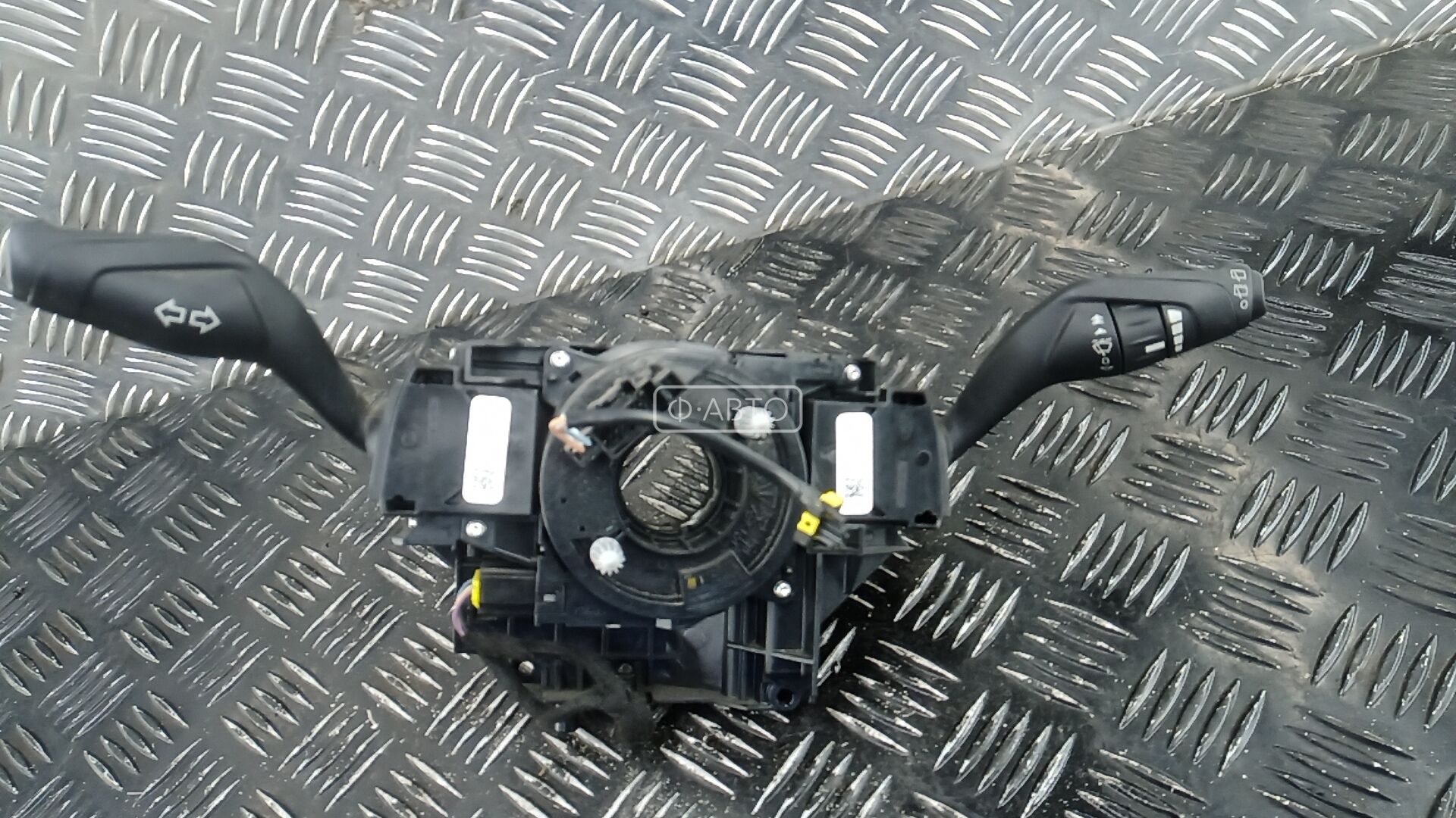 Переключатель поворотов и дворников (стрекоза)