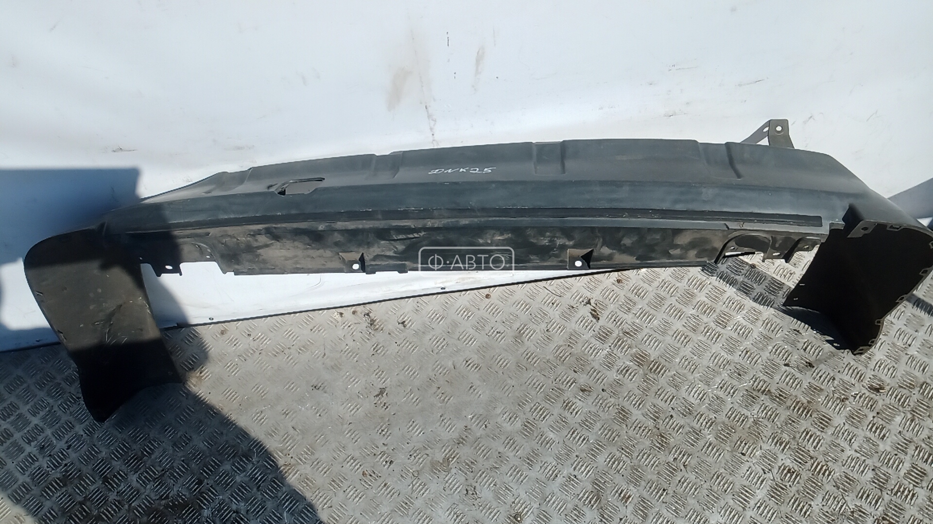 Бампер задний