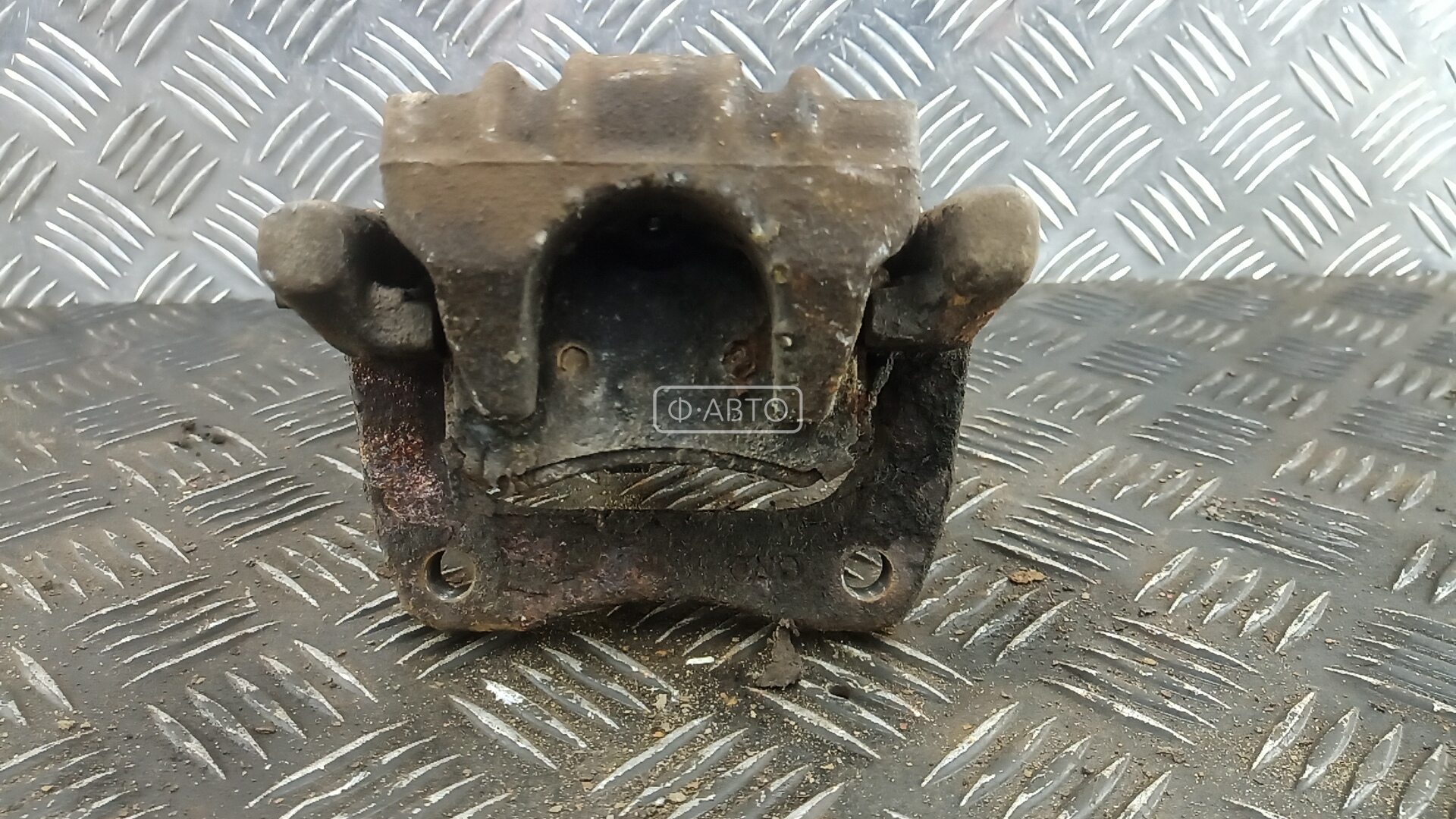 Суппорт тормозной задний правый