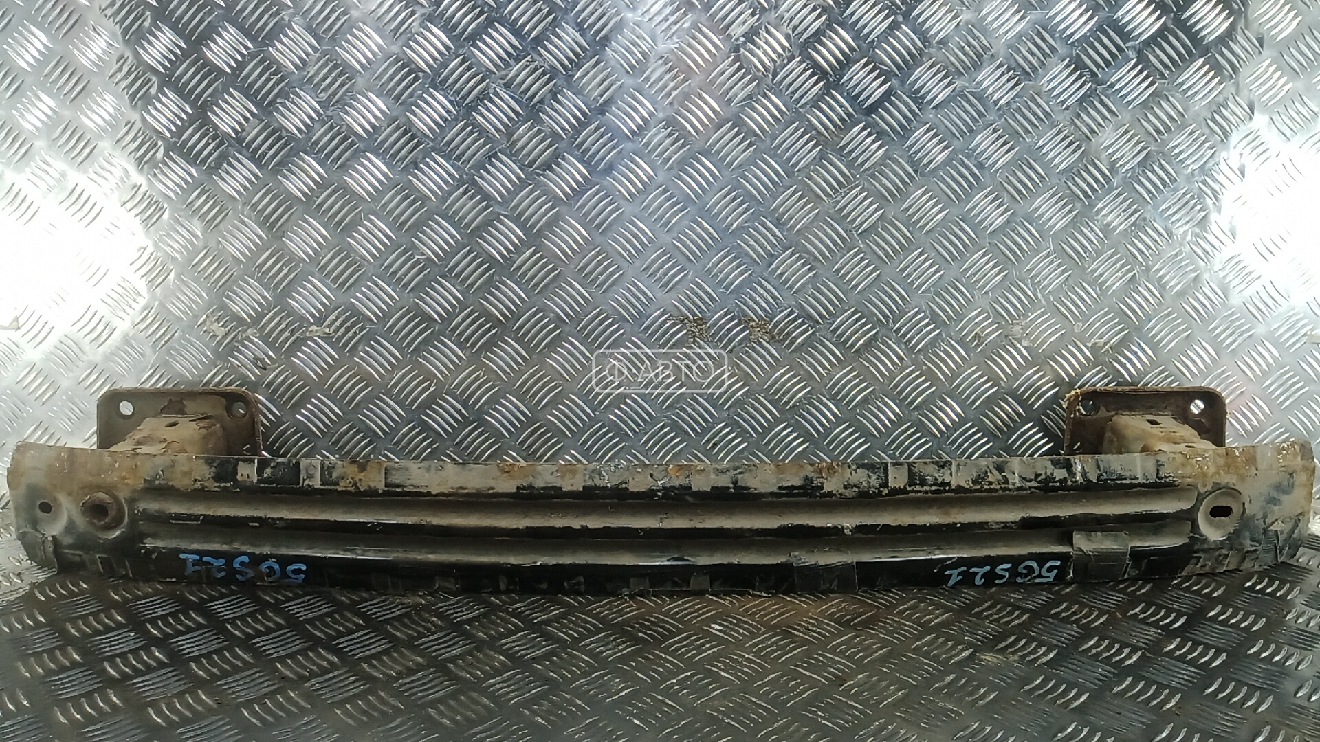 Усилитель бампера передний (кронштейн)